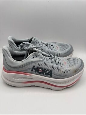 Hoka Bondi 9 Women's 8D wide shoe Light Gray and Pink Athletic Running Shoes S14